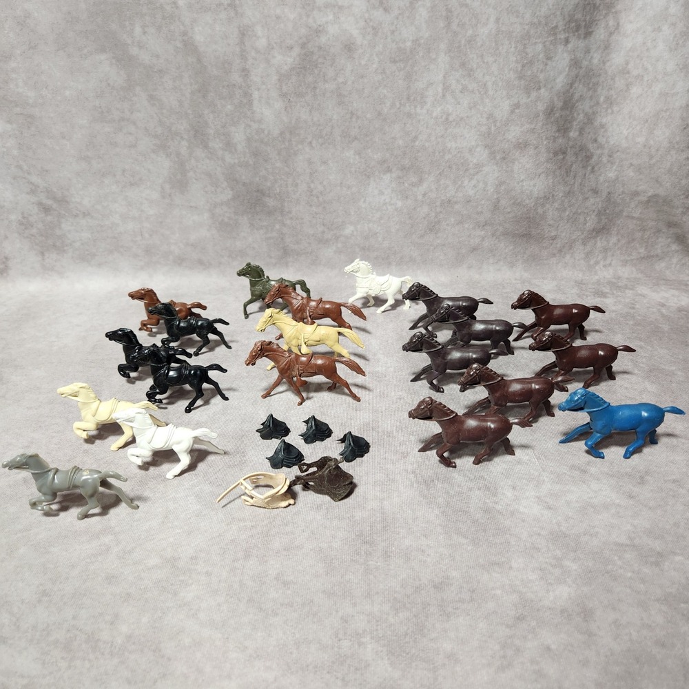 Vtg Lido Marx Plastic‎ Toy Horse Lot 26 pcs Western Cavalry Figures Saddles